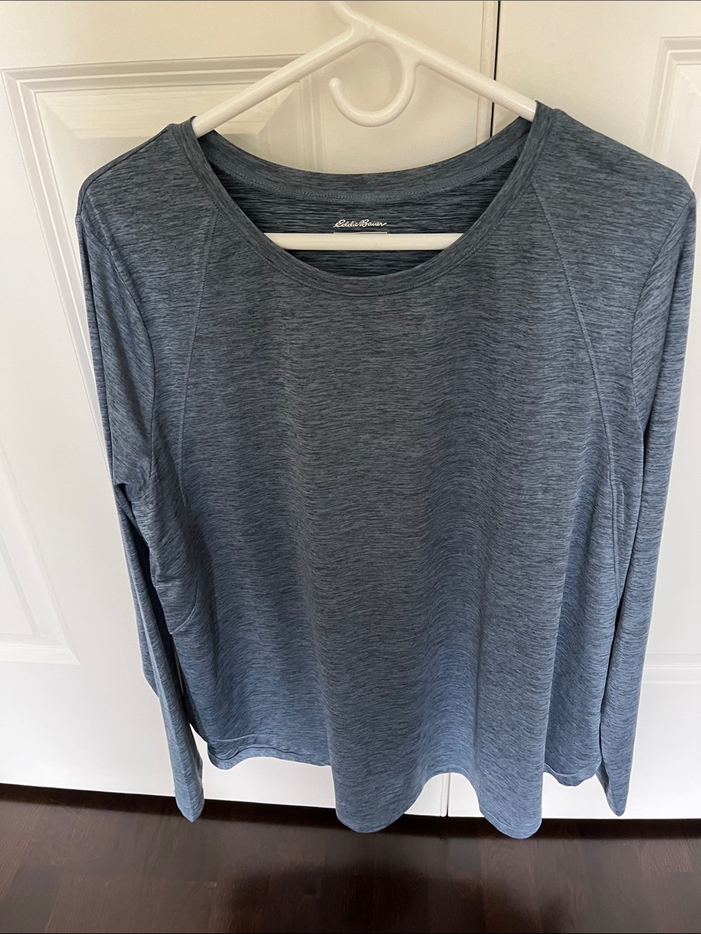 Eddie Bauer Women's Long-Sleeve Crew Top in Heather Slate Blue